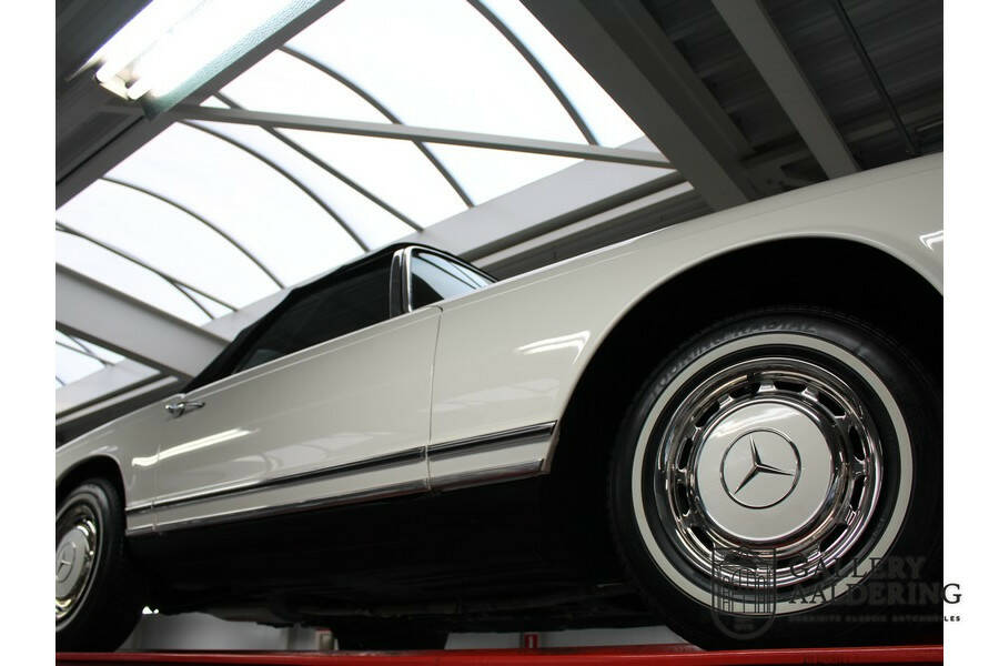 Immagine 8/50 di Mercedes-Benz 280 SL (1970)