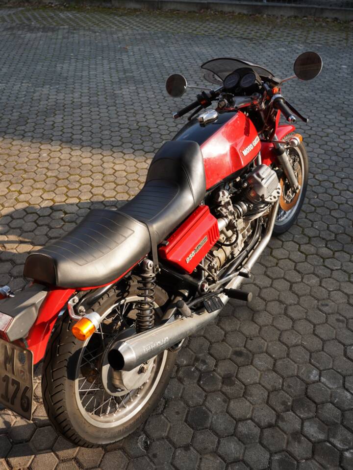 Bild 4/16 von Moto Guzzi 850 LeMans (1978)