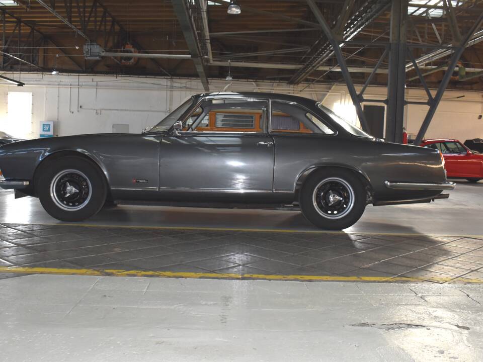 Image 4/65 de Gordon-Keeble GT (1964)