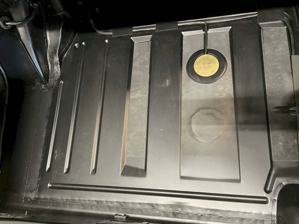 Image 28/36 of Mercedes-Benz 280 SL (1968)