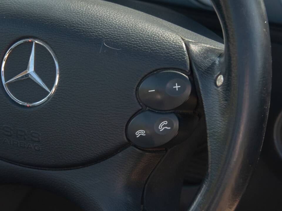 Bild 35/50 von Mercedes-Benz CLK 55 AMG (2003)