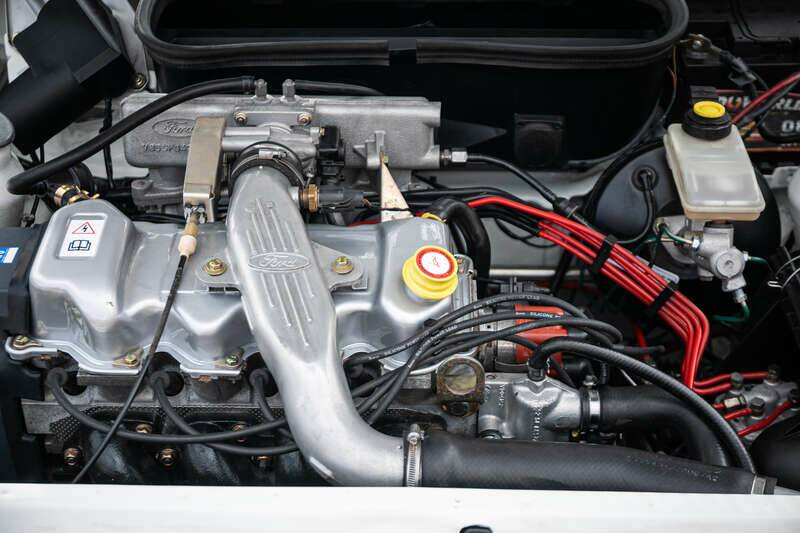 Afbeelding 3/39 van Ford Escort RS 1600 turbo (1985)