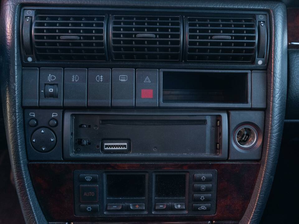 Afbeelding 8/73 van Audi 100 S4 Quattro (1993)