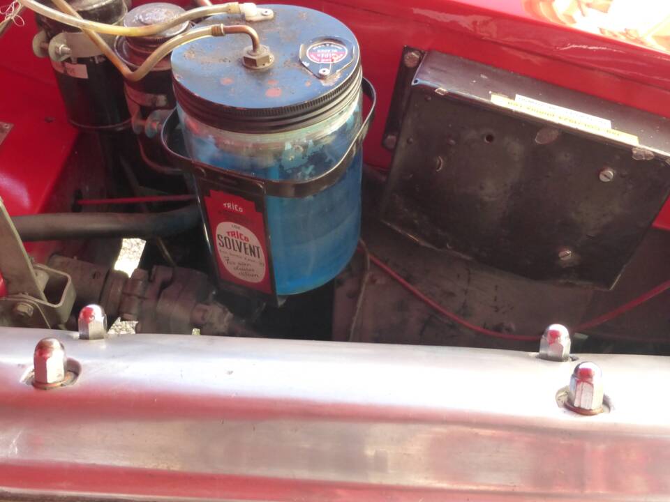 Image 112/174 of Jaguar XK 150 3.4 S OTS (1958)