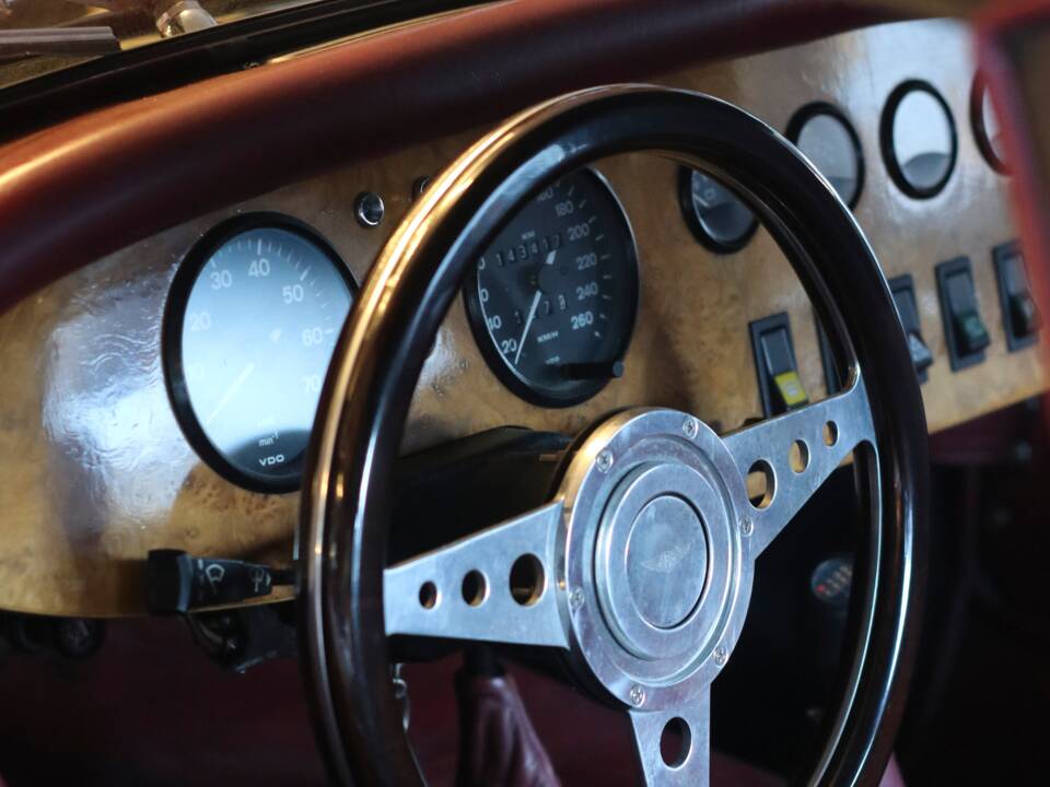 Imagen 20/24 de Morgan Plus 8 Inj. (1990)