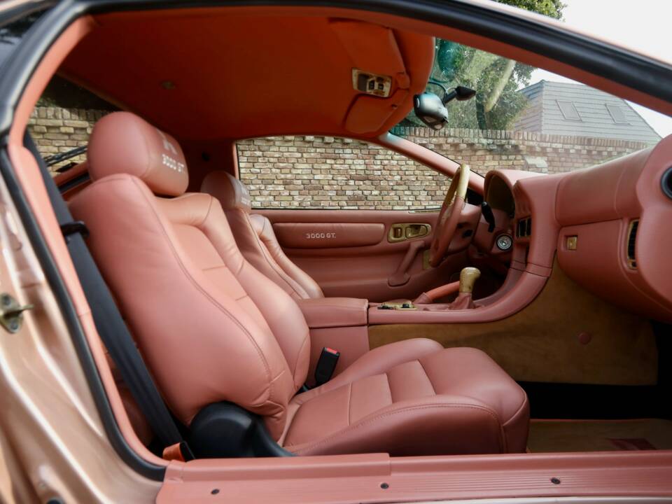 Imagen 35/50 de Mitsubishi 3000 GT (1999)