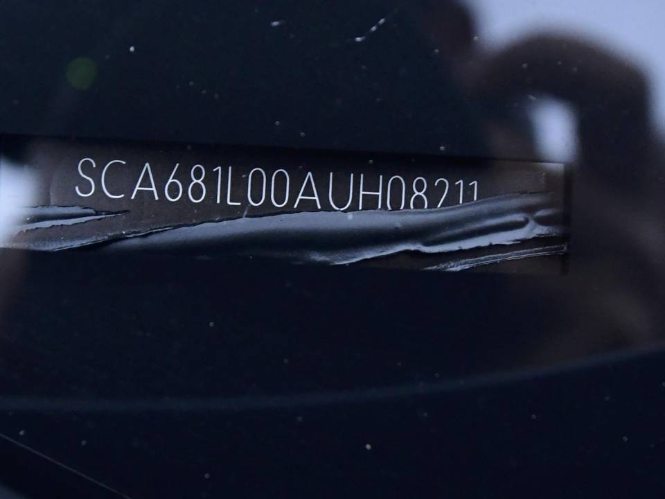 Image 36/49 of Rolls-Royce Phantom VII (2009)