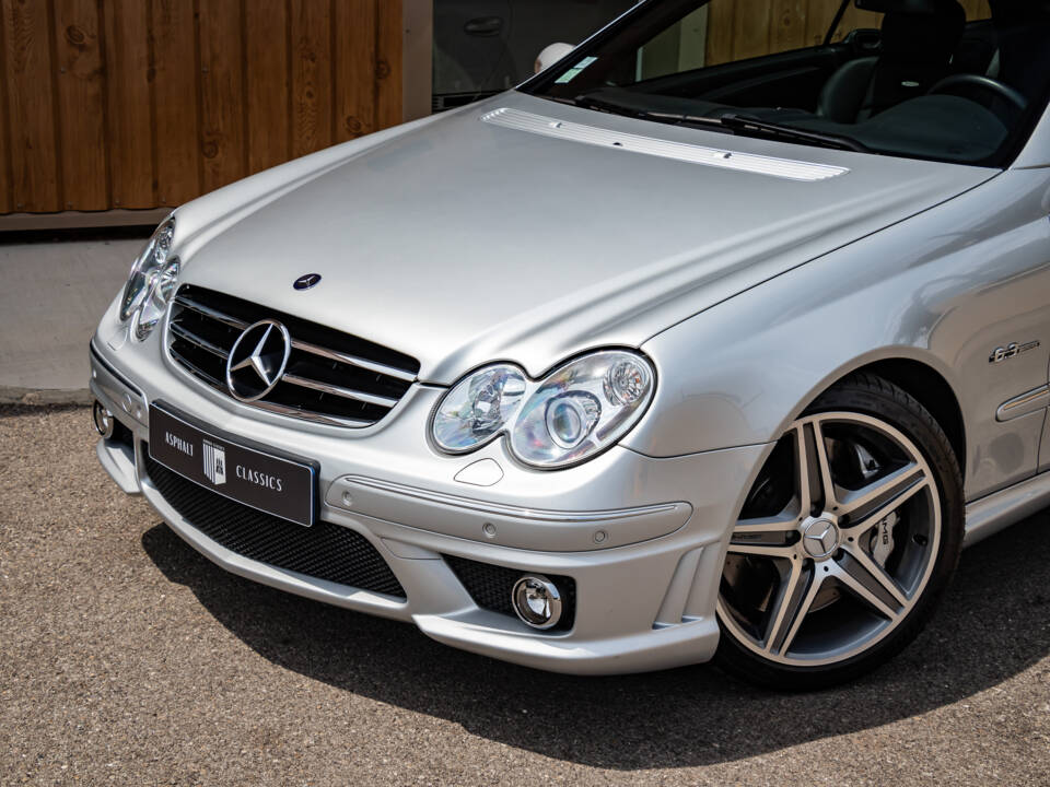 Image 4/50 of Mercedes-Benz CLK 63 AMG (2007)