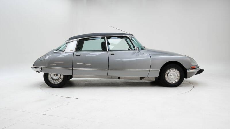 Bild 6/15 von Citroën DS 23 Pallas IE (1973)