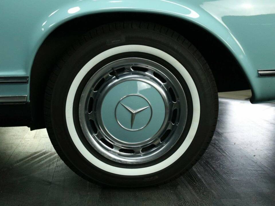 Bild 50/50 von Mercedes-Benz 280 SL (1971)
