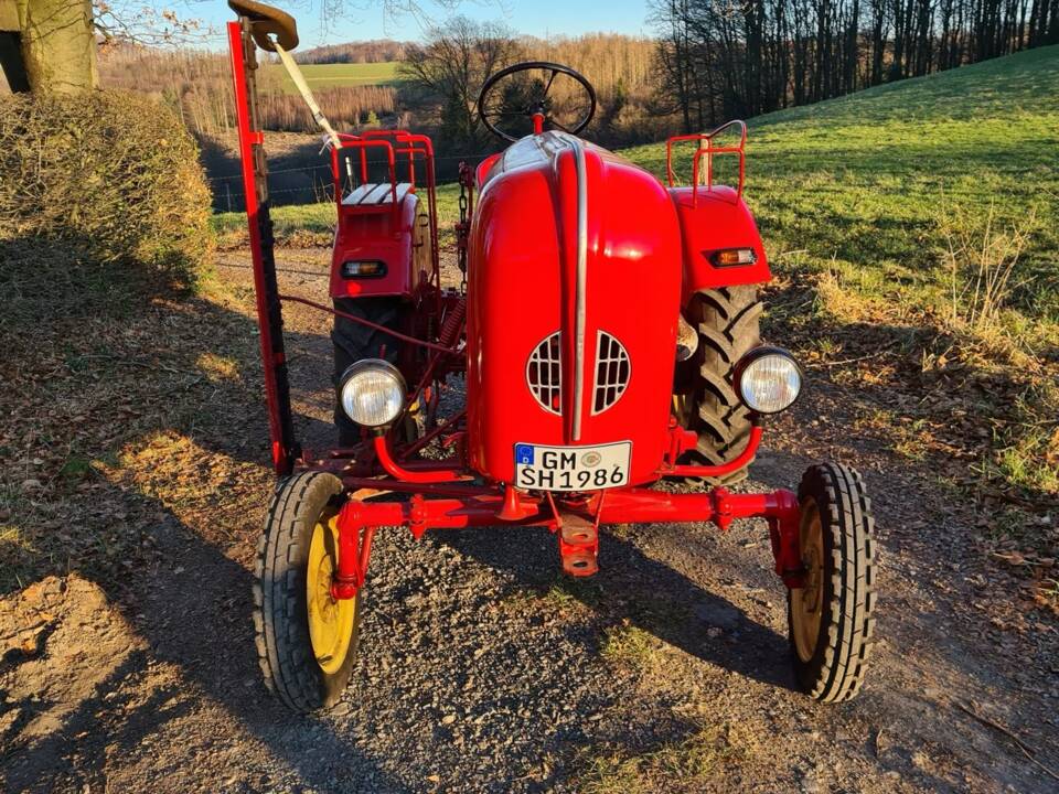 Bild 5/6 von Porsche-Diesel P 111 (1957)