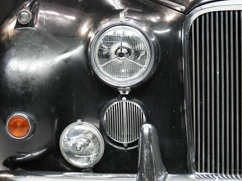 Bild 14/15 von Jaguar 3,4 Liter (1956)