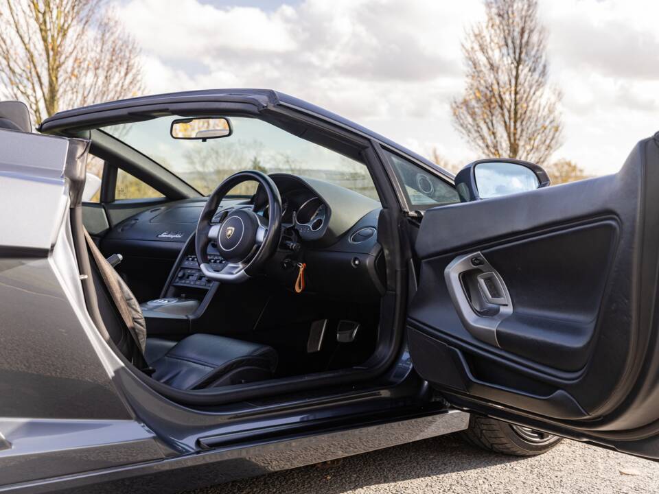 Immagine 47/49 di Lamborghini Gallardo Spyder (2007)