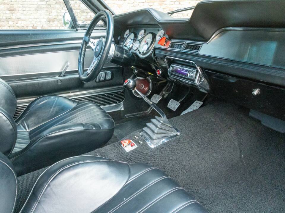 Image 30/50 of Ford Shelby GT 500 "Eleanor" (1967)