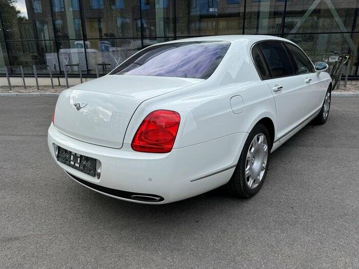 Bild 2/7 von Bentley Continental Flying Spur (2005)