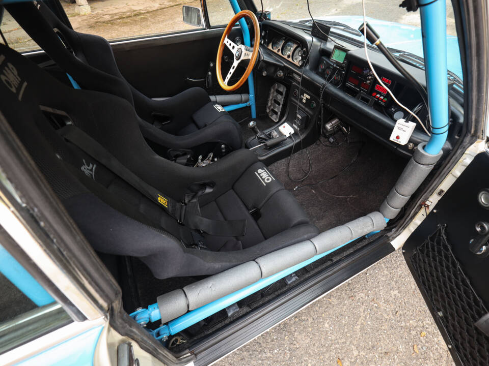 Image 11/80 de BMW 2002 (1975)