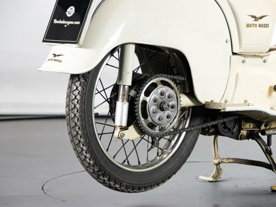 Imagen 14/50 de Moto Guzzi DUMMY (1962)