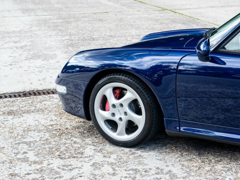 Image 15/31 of Porsche 911 Turbo (1995)