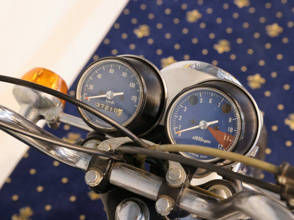 Bild 14/25 von Honda CB 125 K (1975)