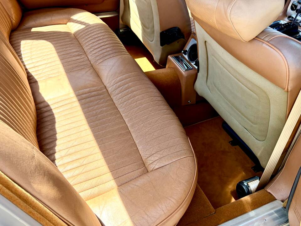 Bild 13/17 von Jaguar XJ 6 2.8 (1971)