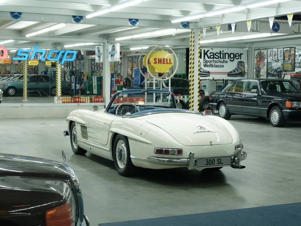 Bild 13/50 von Mercedes-Benz 300 SL Roadster (1959)