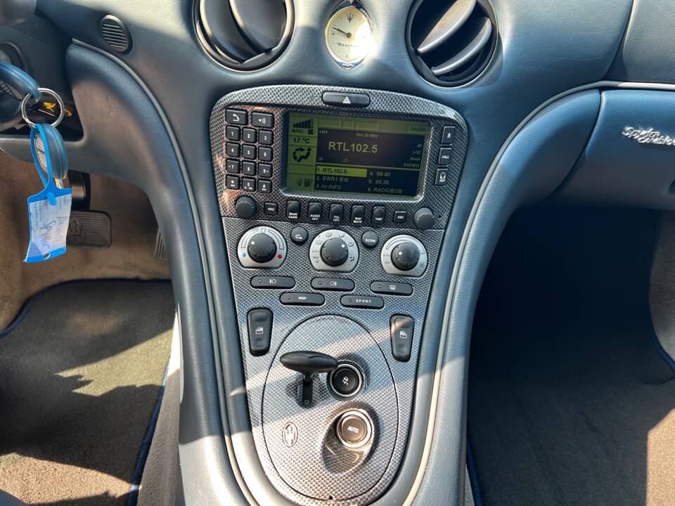 Image 12/14 de Maserati Spyder 4200 Cambiocorsa (2004)