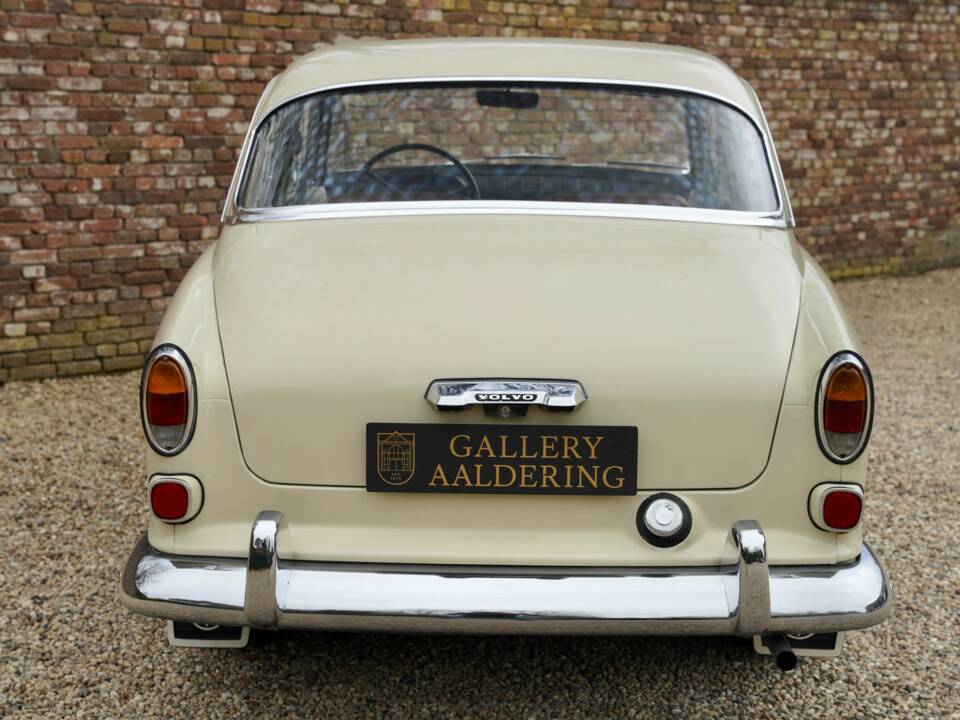 Image 30/50 of Volvo P 121 (1967)