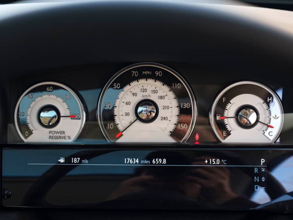 Immagine 15/26 di Rolls-Royce Wraith (2014)