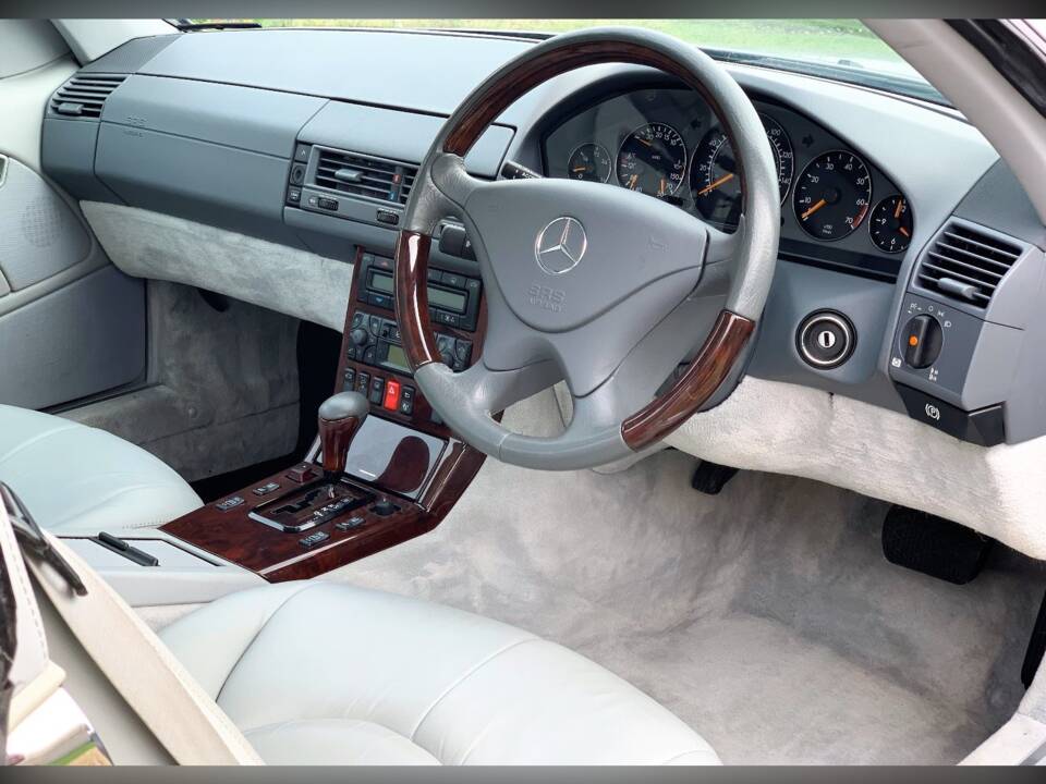 Afbeelding 4/31 van Mercedes-Benz SL 320 (1999)