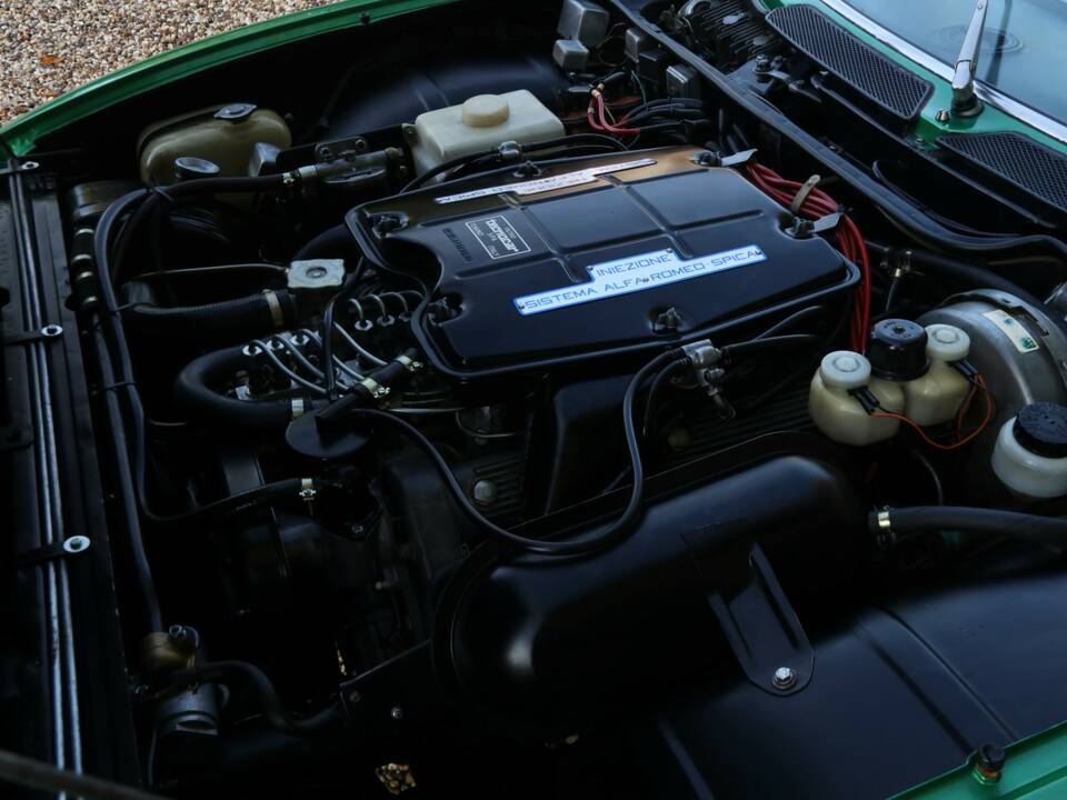 Image 27/50 of Alfa Romeo Montreal (1973)