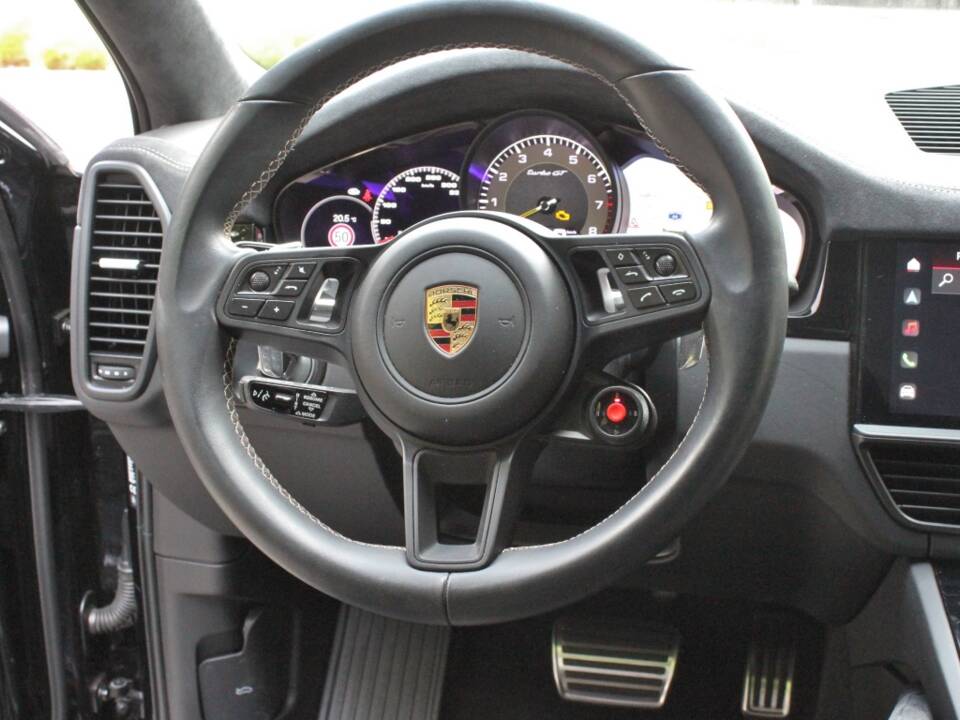 Image 8/19 of Porsche Cayenne Turbo GT (2022)