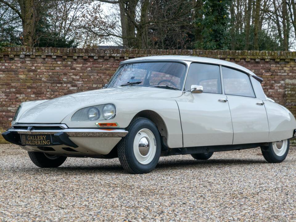 Afbeelding 18/50 van Citroën D Spécial (1971)