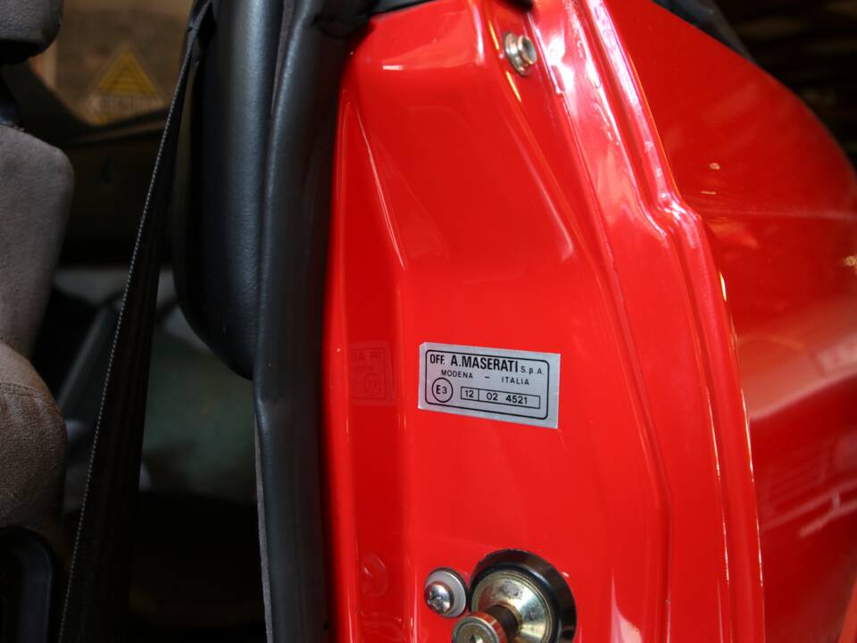 Bild 20/35 von Maserati Spyder (1991)