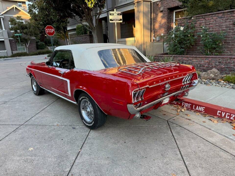 Image 14/50 of Ford Mustang 200 (1968)