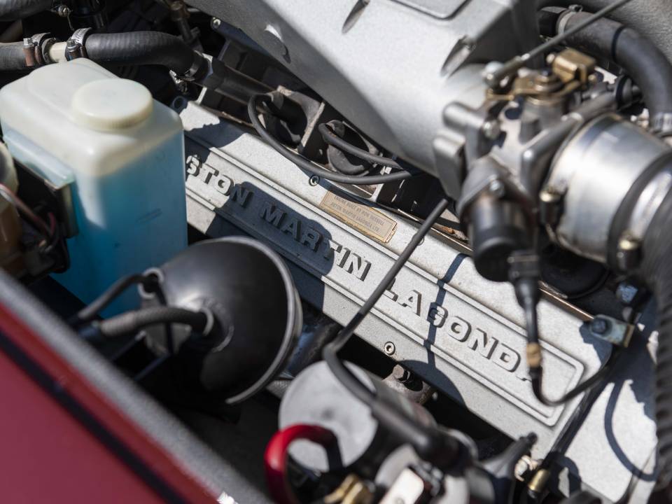 Bild 34/34 von Aston Martin V8 EFi Volante (1987)