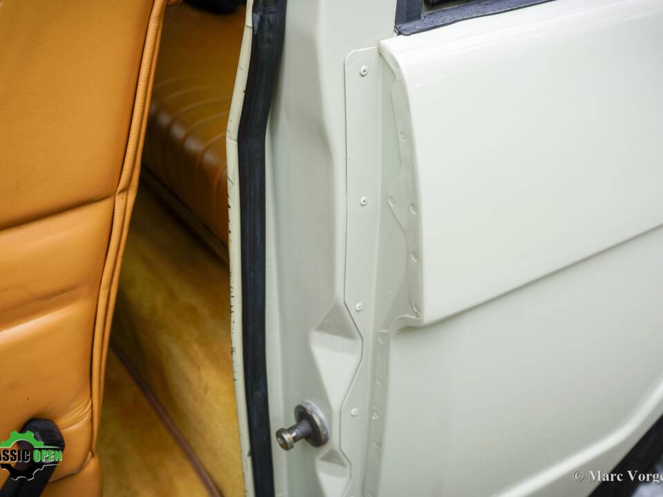 Imagen 55/58 de Land Rover Range Rover Classic 3.5 (1981)
