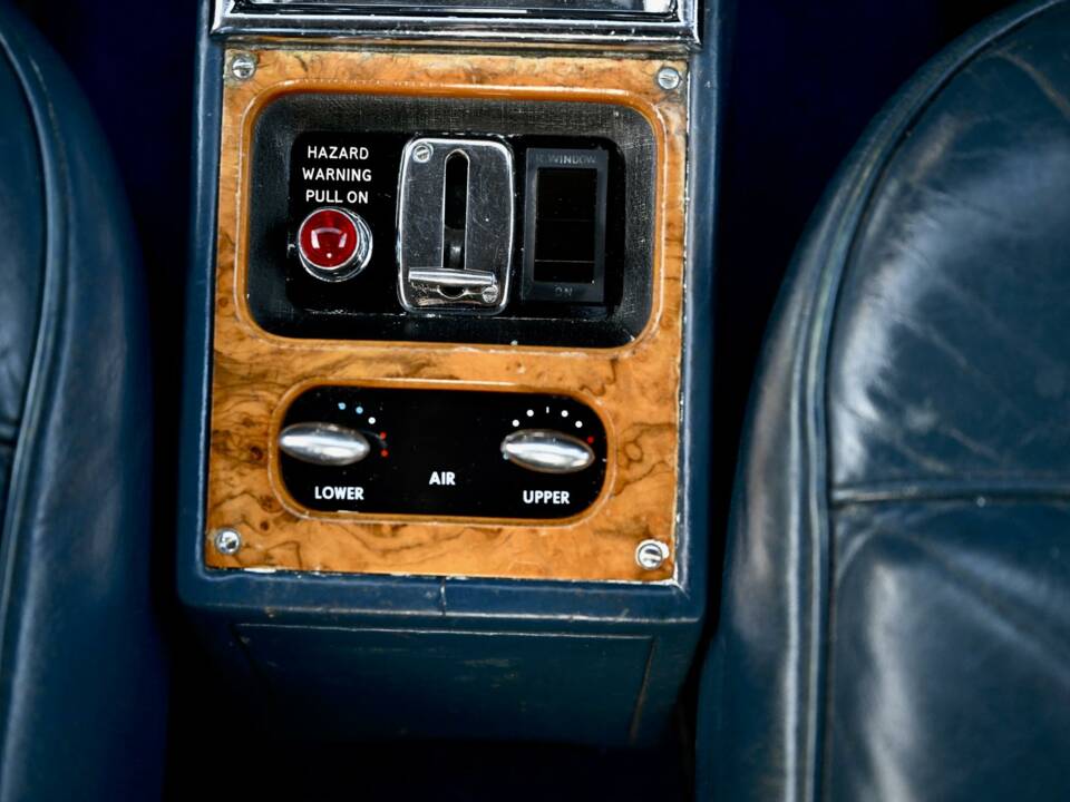 Bild 29/50 von Rolls-Royce Silver Shadow I (1970)