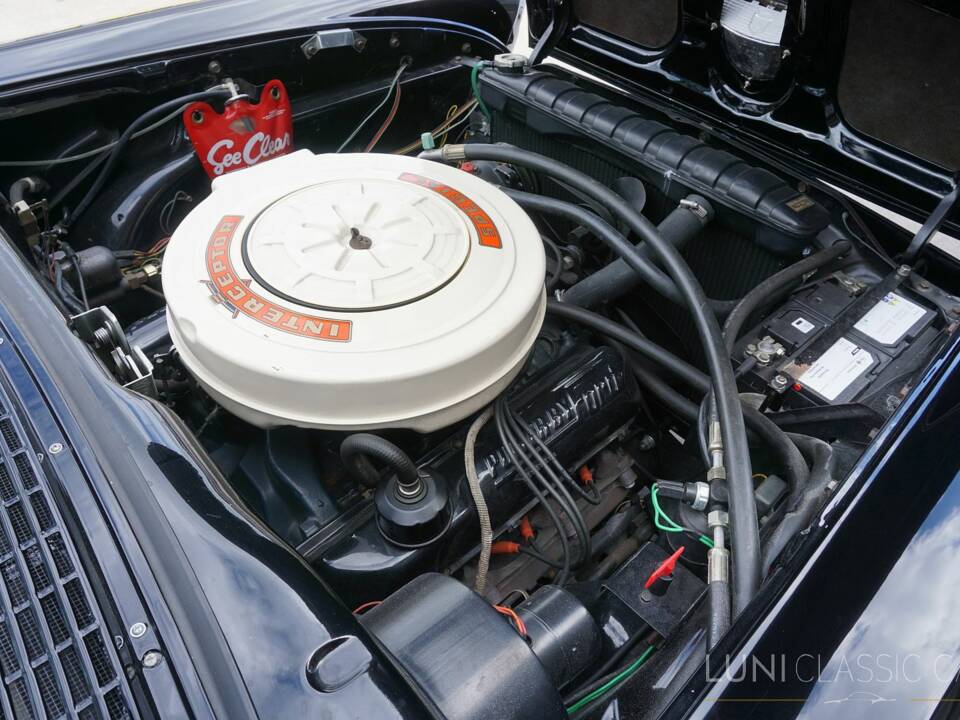 Image 62/77 of Ford Fairlane 500 Club Victoria (1958)