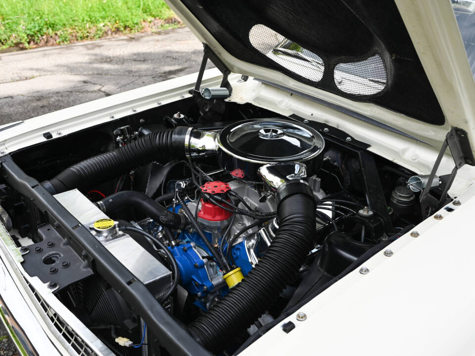 Image 52/70 of Ford Fairlane 500 (1963)