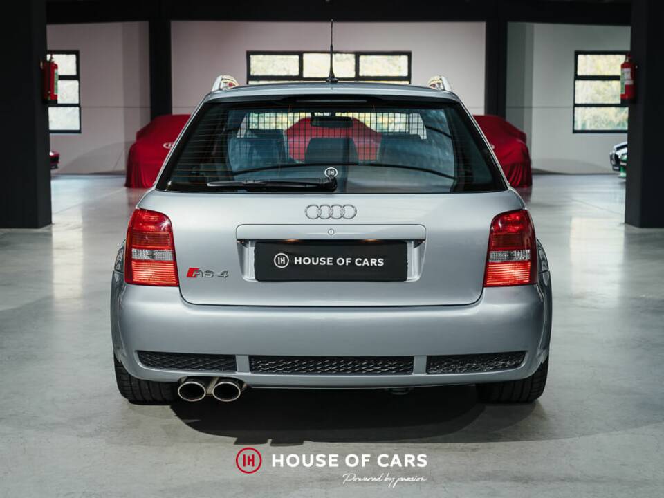 Bild 8/23 von Audi RS4 Avant (2001)