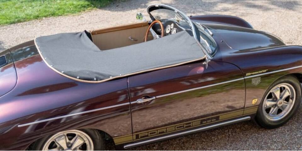 Image 9/15 of Intermeccanica Speedster (1973)