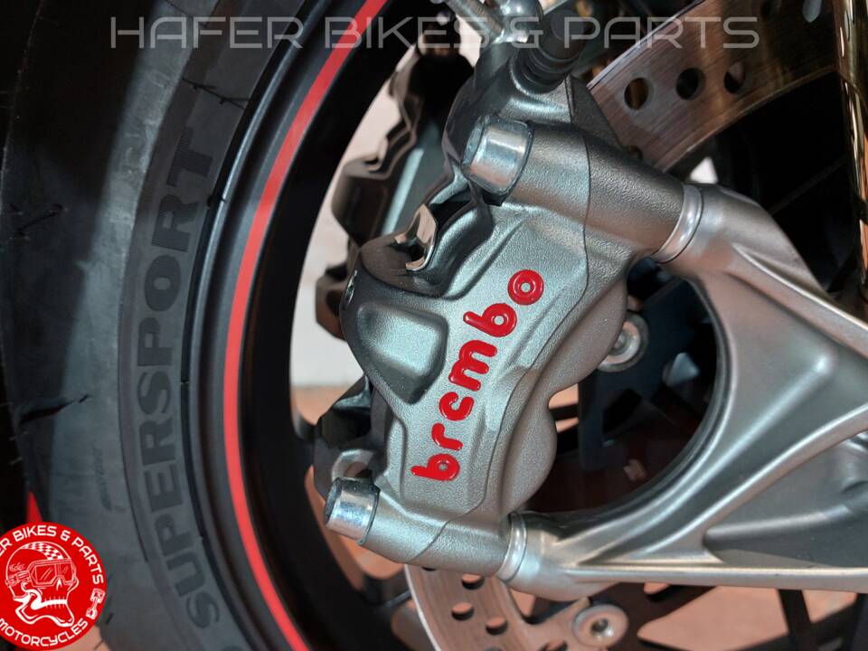 Image 25/42 of Ducati 1199 Panigale S Tricolore (2012)