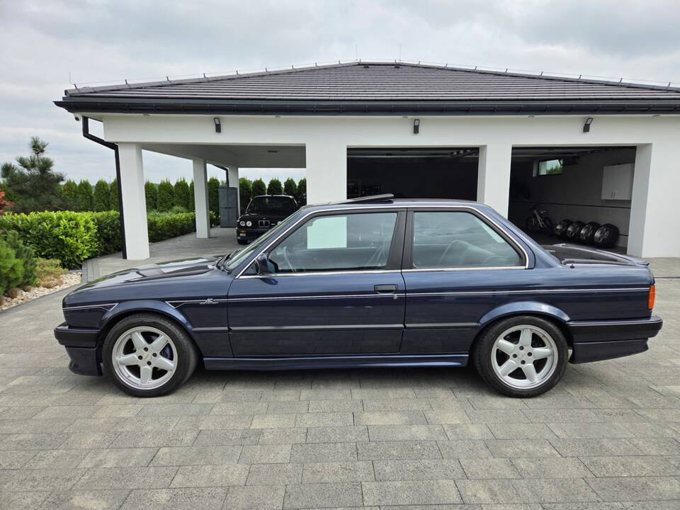 Bild 3/8 von BMW 325i (1989)