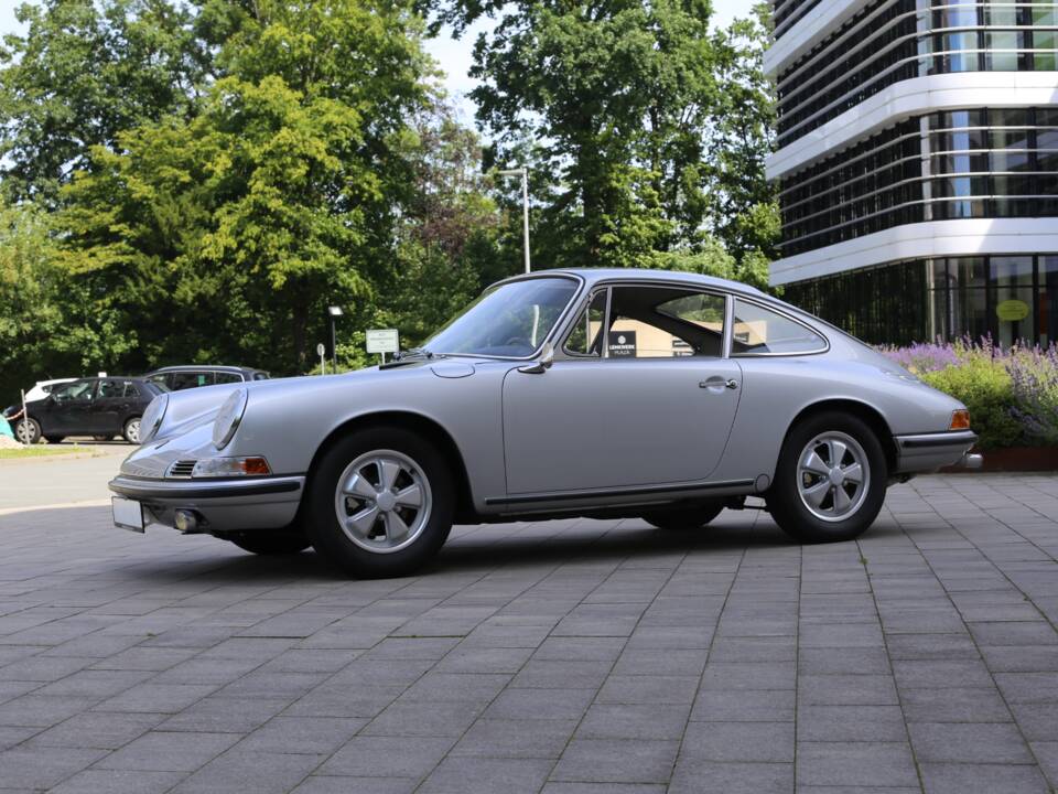 Afbeelding 51/86 van Porsche 911 2.0 S (1966)