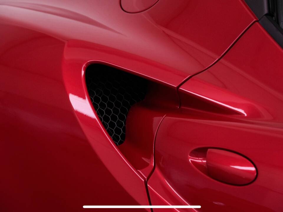 Immagine 10/25 di Alfa Romeo 4C Spider (2017)