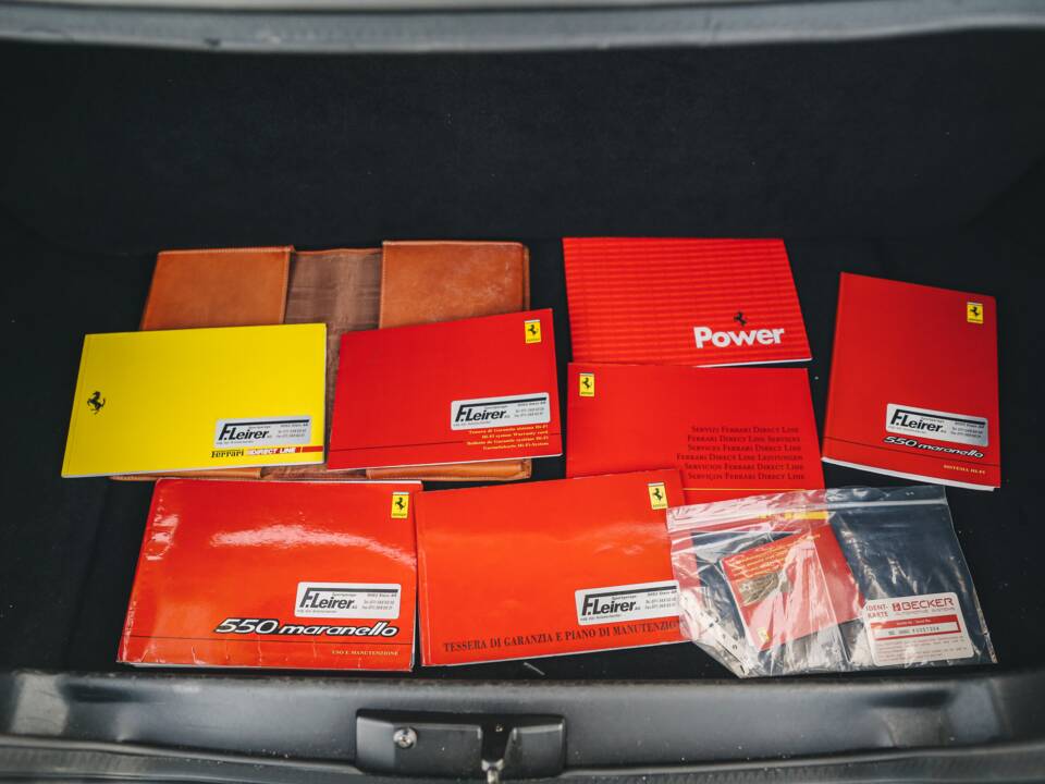 Bild 26/27 von Ferrari 550 Maranello (1997)