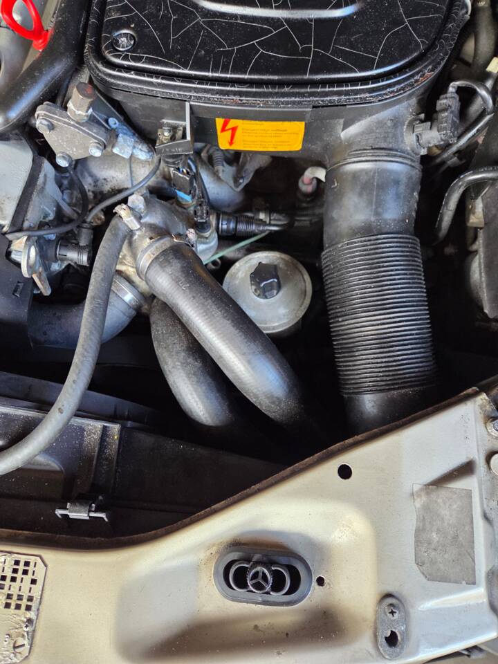 Image 16/103 de Mercedes-Benz 300 SE (1991)