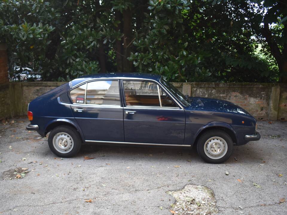 Immagine 3/27 di Alfa Romeo Alfasud 1.3 Super (1978)
