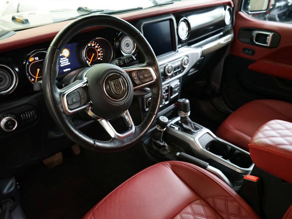 Bild 23/29 von Jeep Wrangler 2.0T Sahara (2020)