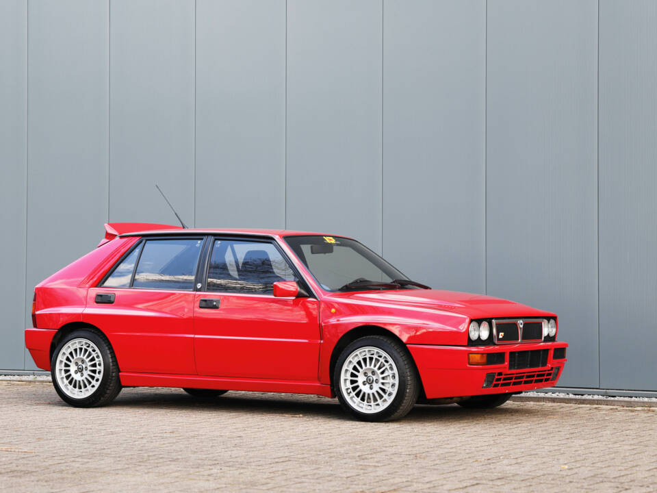 Afbeelding 4/58 van Lancia Delta HF Integrale Evoluzione I (1991)